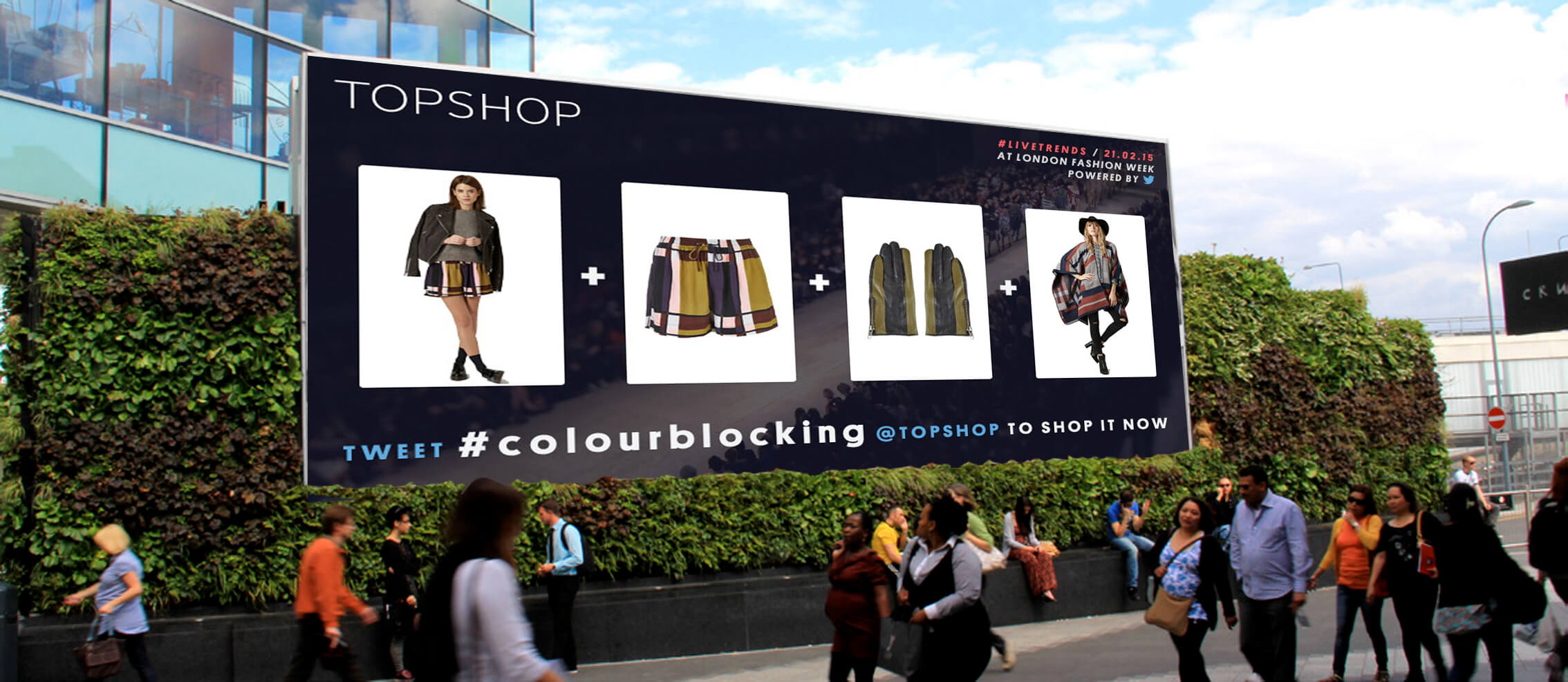 Omnichannel marketing campaign by Topshop, DOOH screen.